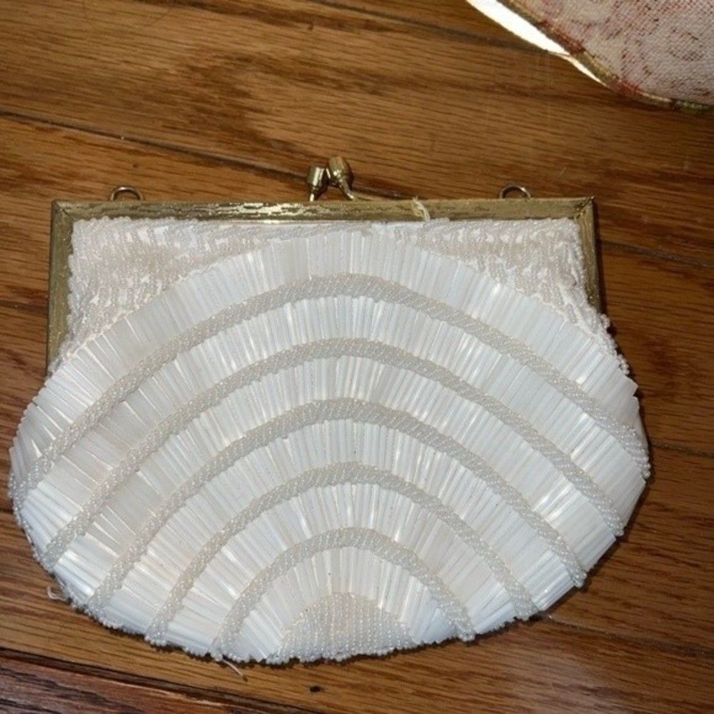 Walborg Vintage Hand Made Beaded Evening Bag. Ivory Color